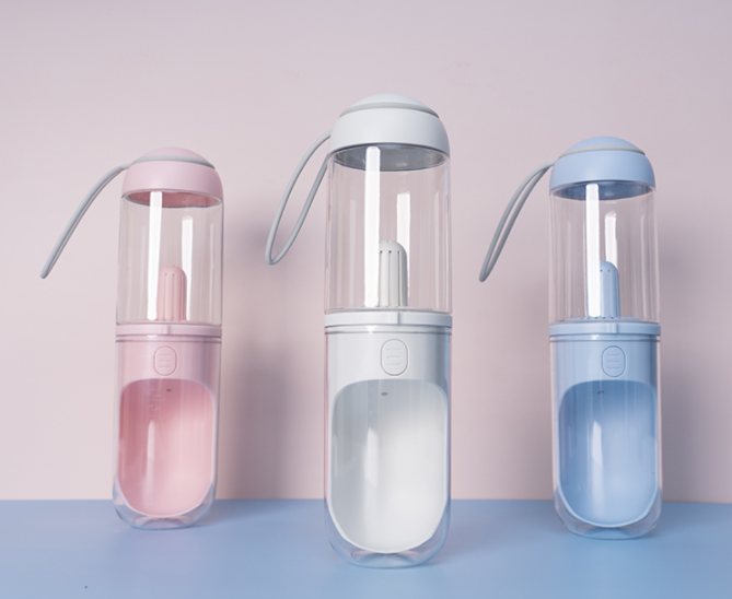 Travel Pet Water Dispenser / Bottle