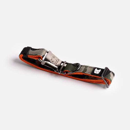 🦴 Camo Dog Collar